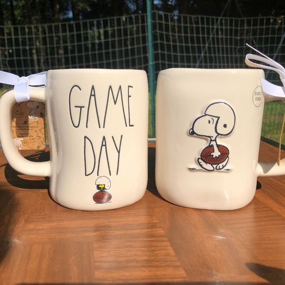 NWT Rae Dunn Peanuts Snoopy & Woodstock Football Mug "Game Day" Yellow Interior - Picture 1 of 6